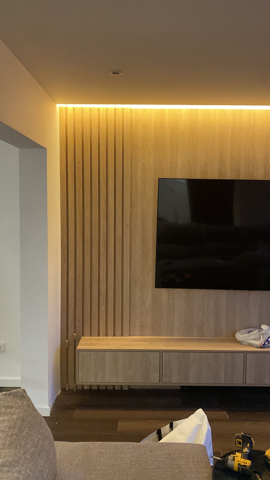 Painéis de TV com iluminação